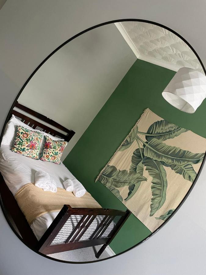 2 Bed Apartment Close To City Centre Cardiff Ngoại thất bức ảnh