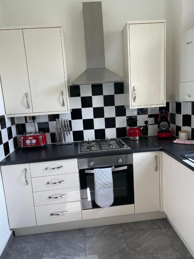 2 Bed Apartment Close To City Centre Cardiff Ngoại thất bức ảnh